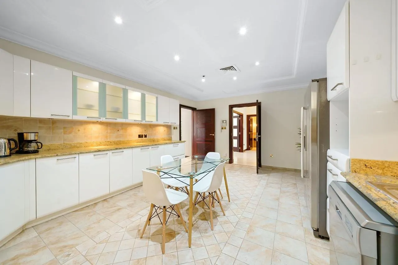 Villa Grande On Palm Jumeirah - 6 Bedroom + Kids Room 迪拜