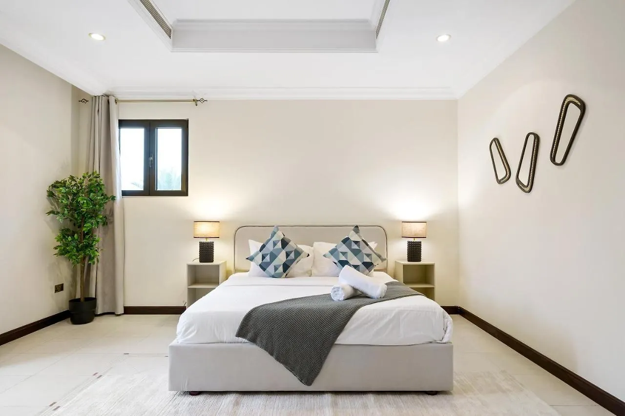 公寓 Villa Grande On Palm Jumeirah - 6 Bedroom + Kids Room 迪拜 阿拉伯联合酋长国