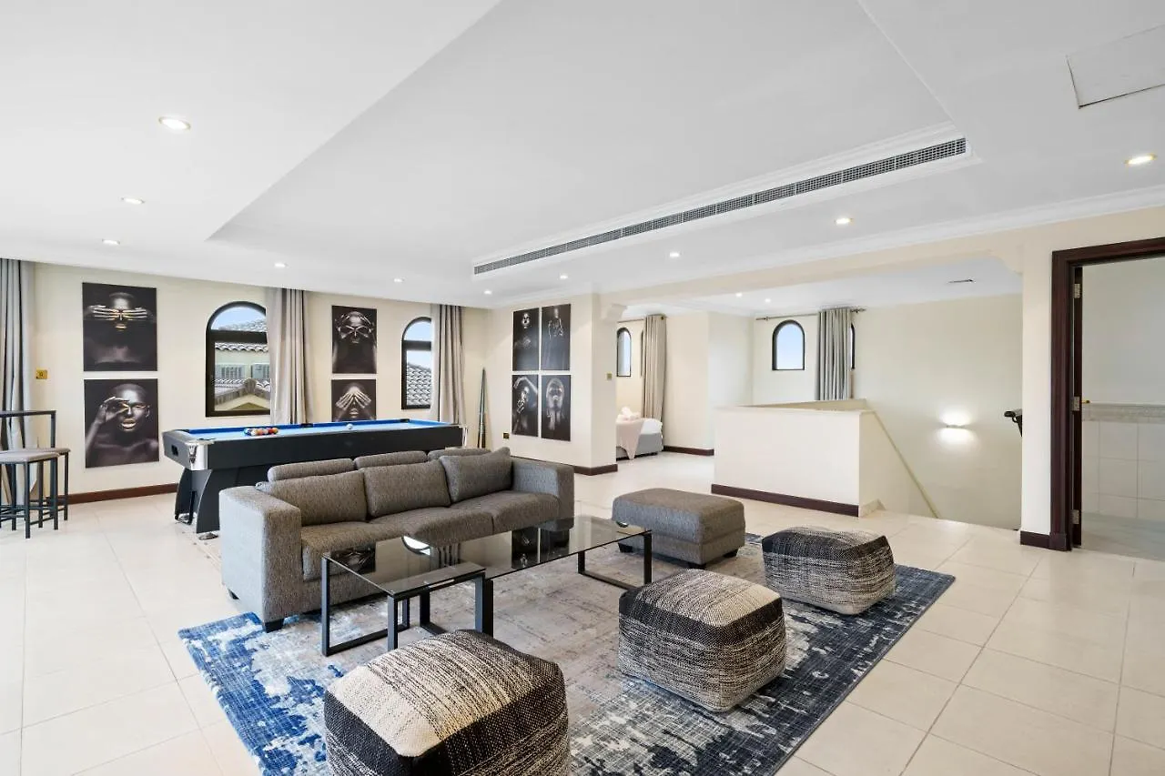 Villa Grande On Palm Jumeirah - 6 Bedroom + Kids Room 迪拜 阿拉伯联合酋长国