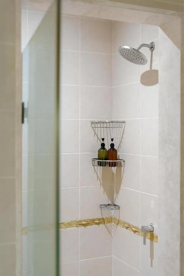 公寓 Villa Grande On Palm Jumeirah - 6 Bedroom + Kids Room 迪拜 阿拉伯联合酋长国